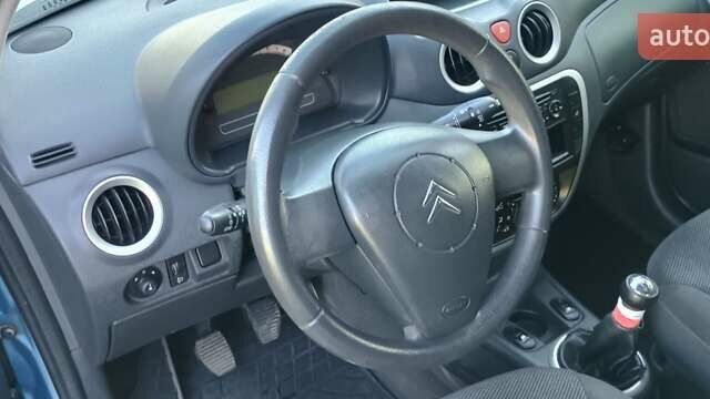Синий Ситроен С3, объемом двигателя 1.4 л и пробегом 220 тыс. км за 3900 $, фото 6 на Automoto.ua