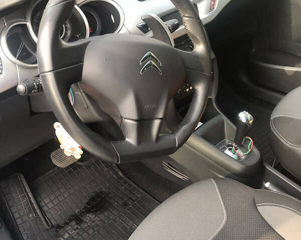 Синій Сітроен С3, об'ємом двигуна 1.4 л та пробігом 33 тис. км за 10000 $, фото 2 на Automoto.ua