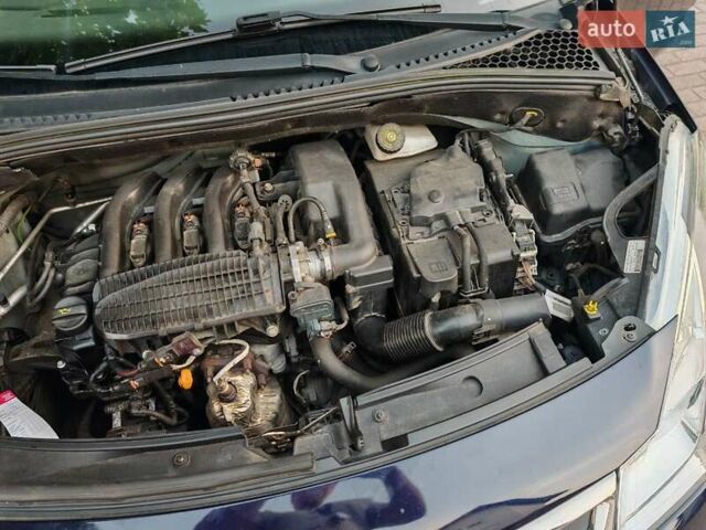 Синий Ситроен С3, объемом двигателя 1.2 л и пробегом 181 тыс. км за 7000 $, фото 36 на Automoto.ua