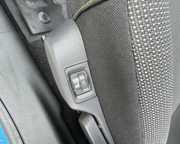 Синій Сітроен С3, об'ємом двигуна 1.2 л та пробігом 76 тис. км за 12399 $, фото 7 на Automoto.ua