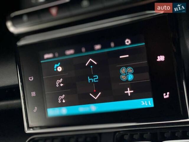 Сітроен С3 2018 у Дніпро (Дніпропетровську) на Automoto.ua Синій Сітроен С3, об'ємом двигуна 1.2 л та пробігом 86 тис. км за 12900 $, фото 19 на Automoto.ua