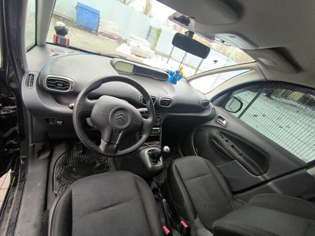 Синий Ситроен С3, объемом двигателя 1.4 л и пробегом 153 тыс. км за 6600 $, фото 4 на Automoto.ua