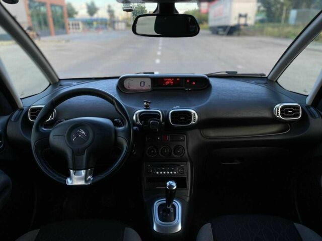 Синий Ситроен С3, объемом двигателя 1.6 л и пробегом 132 тыс. км за 7790 $, фото 15 на Automoto.ua