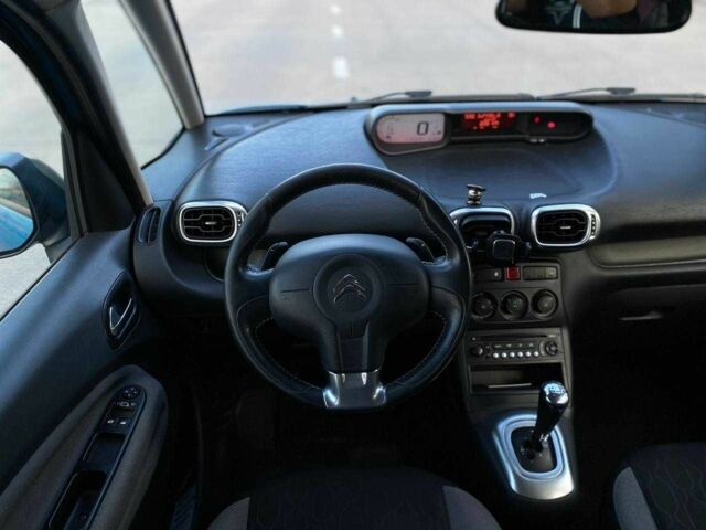 Синий Ситроен С3, объемом двигателя 1.6 л и пробегом 132 тыс. км за 7790 $, фото 17 на Automoto.ua