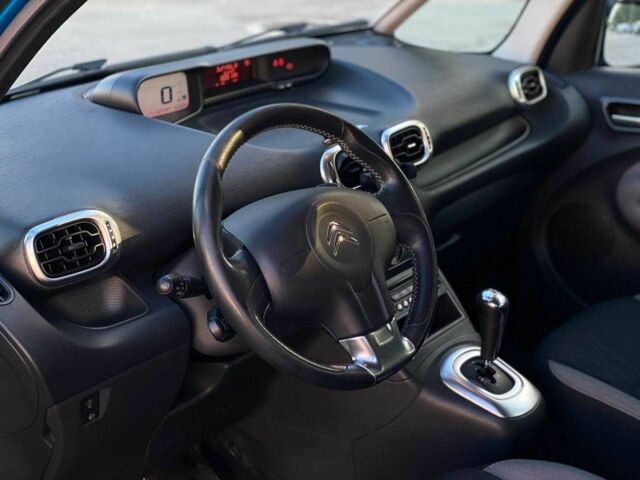 Синий Ситроен С3, объемом двигателя 1.6 л и пробегом 132 тыс. км за 7790 $, фото 10 на Automoto.ua