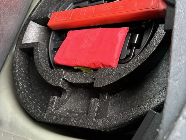 Синій Сітроен С3, об'ємом двигуна 1.6 л та пробігом 237 тис. км за 6550 $, фото 15 на Automoto.ua