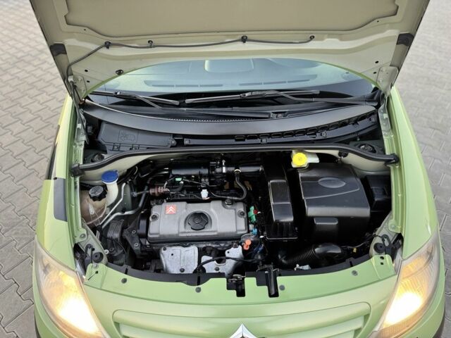 Зелений Сітроен С3, об'ємом двигуна 1.1 л та пробігом 195 тис. км за 2999 $, фото 12 на Automoto.ua