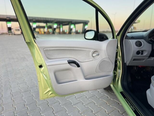 Зелений Сітроен С3, об'ємом двигуна 1.1 л та пробігом 195 тис. км за 2999 $, фото 20 на Automoto.ua