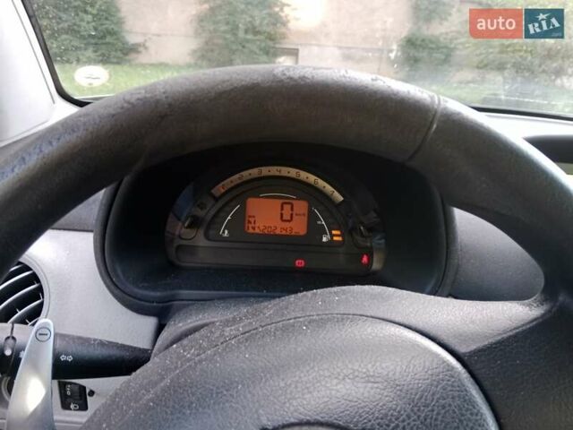 Зеленый Ситроен С3, объемом двигателя 1.6 л и пробегом 202 тыс. км за 5000 $, фото 7 на Automoto.ua