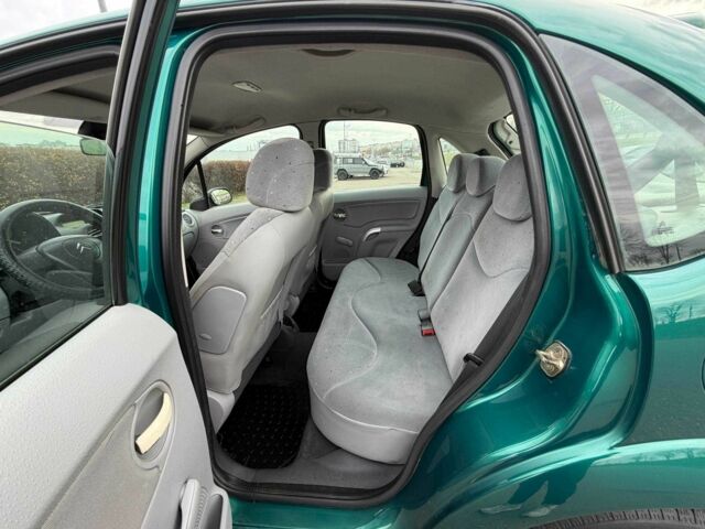 Зелений Сітроен С3, об'ємом двигуна 1.4 л та пробігом 224 тис. км за 4800 $, фото 11 на Automoto.ua