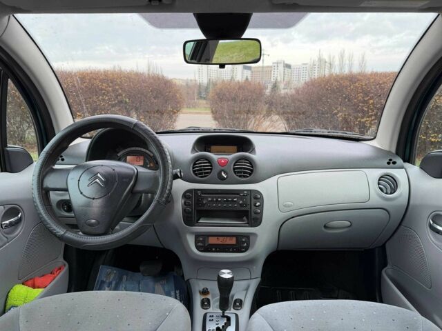 Зелений Сітроен С3, об'ємом двигуна 1.4 л та пробігом 224 тис. км за 4800 $, фото 14 на Automoto.ua