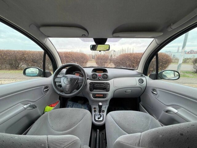 Зелений Сітроен С3, об'ємом двигуна 1.4 л та пробігом 224 тис. км за 4800 $, фото 13 на Automoto.ua