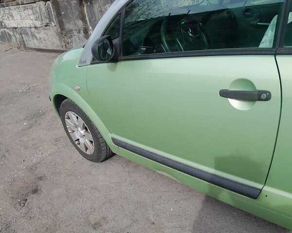 Зеленый Ситроен С3, объемом двигателя 1.59 л и пробегом 160 тыс. км за 3000 $, фото 2 на Automoto.ua