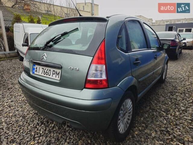 Зелений Сітроен С3, об'ємом двигуна 1.36 л та пробігом 250 тис. км за 2200 $, фото 2 на Automoto.ua