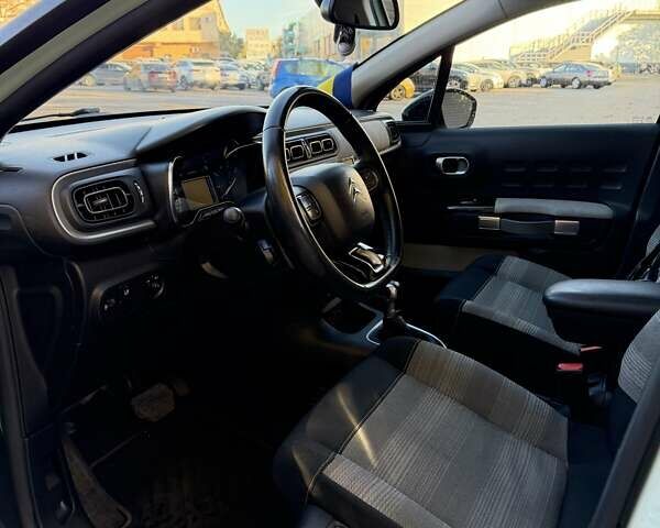 Зеленый Ситроен С3, объемом двигателя 1.2 л и пробегом 80 тыс. км за 12700 $, фото 6 на Automoto.ua
