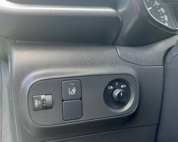 Зеленый Ситроен С3, объемом двигателя 1.56 л и пробегом 117 тыс. км за 10200 $, фото 10 на Automoto.ua