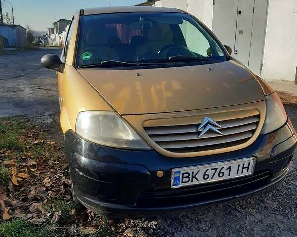 Помаранчевий Сітроен С3, об'ємом двигуна 1.1 л та пробігом 237 тис. км за 2650 $, фото 8 на Automoto.ua