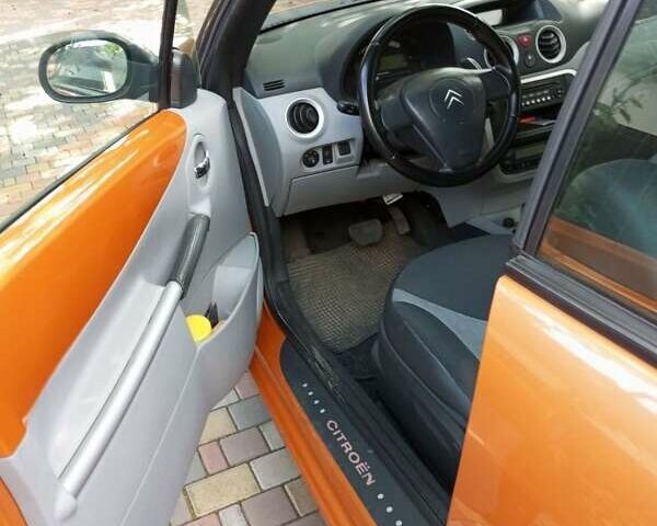 Оранжевый Ситроен С3, объемом двигателя 1.6 л и пробегом 121 тыс. км за 5500 $, фото 7 на Automoto.ua