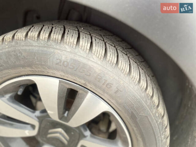 Оранжевый Ситроен С3, объемом двигателя 1.2 л и пробегом 110 тыс. км за 13300 $, фото 25 на Automoto.ua