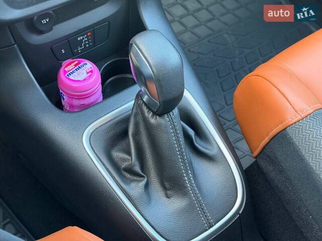 Оранжевый Ситроен С3, объемом двигателя 1.2 л и пробегом 56 тыс. км за 15700 $, фото 52 на Automoto.ua