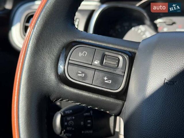 Оранжевый Ситроен С3, объемом двигателя 1.2 л и пробегом 56 тыс. км за 15700 $, фото 44 на Automoto.ua