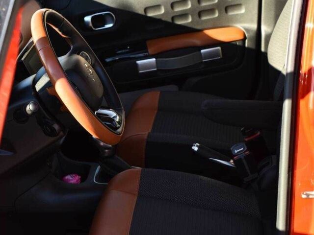 Оранжевый Ситроен С3, объемом двигателя 1.2 л и пробегом 56 тыс. км за 15750 $, фото 9 на Automoto.ua