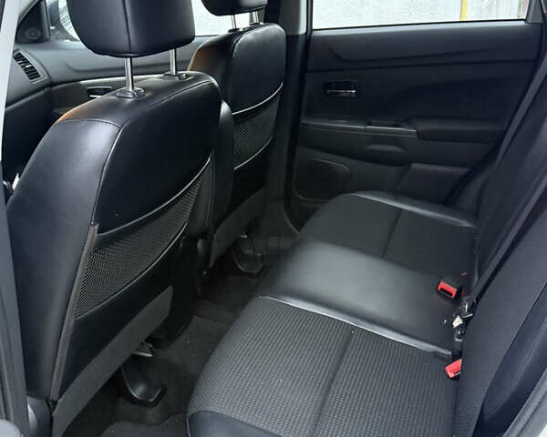 Білий Сітроен С4 Аіркросс, об'ємом двигуна 1.8 л та пробігом 143 тис. км за 12000 $, фото 5 на Automoto.ua