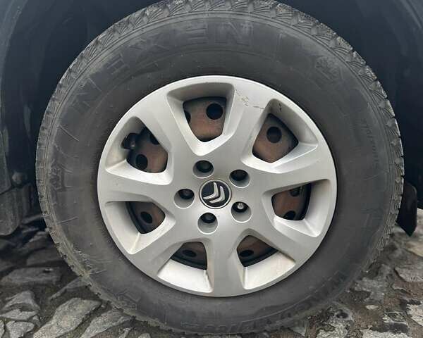 Белый Ситроен С4 Аиркросс, объемом двигателя 2 л и пробегом 234 тыс. км за 10000 $, фото 37 на Automoto.ua