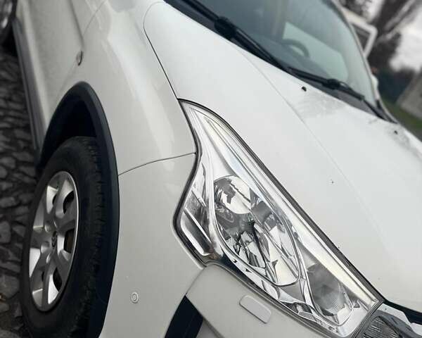 Белый Ситроен С4 Аиркросс, объемом двигателя 2 л и пробегом 234 тыс. км за 10000 $, фото 32 на Automoto.ua