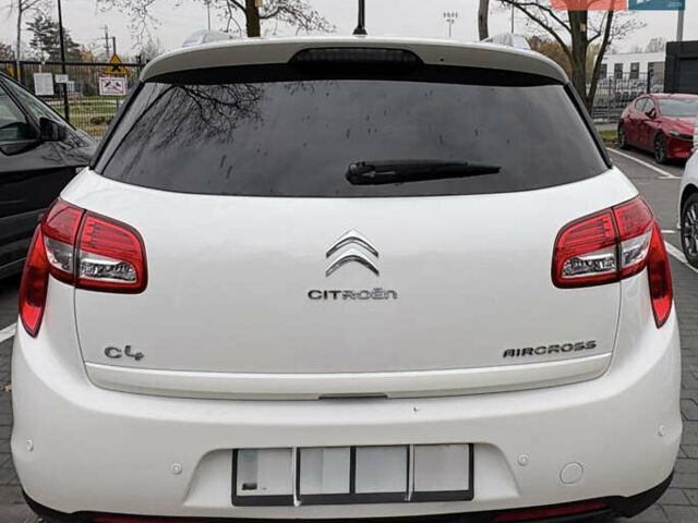 Белый Ситроен С4 Аиркросс, объемом двигателя 2 л и пробегом 233 тыс. км за 11500 $, фото 2 на Automoto.ua