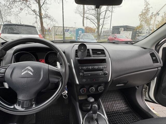 Белый Ситроен С4 Аиркросс, объемом двигателя 2 л и пробегом 233 тыс. км за 11500 $, фото 1 на Automoto.ua