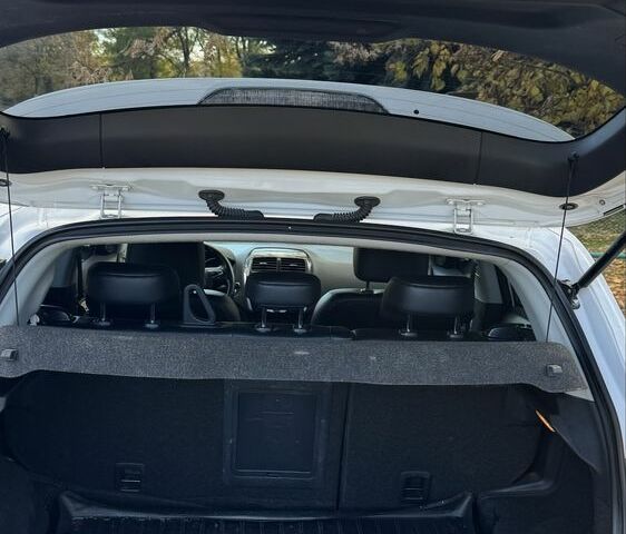 Білий Сітроен С4 Аіркросс, об'ємом двигуна 1.8 л та пробігом 265 тис. км за 11000 $, фото 8 на Automoto.ua