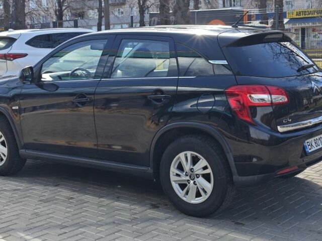 Ситроен С4 Аиркросс 2014 в Ровно на Automoto.ua Черный Ситроен С4 Аиркросс, объемом двигателя 1.8 л и пробегом 270 тыс. км за 10800 $, фото 5 на Automoto.ua