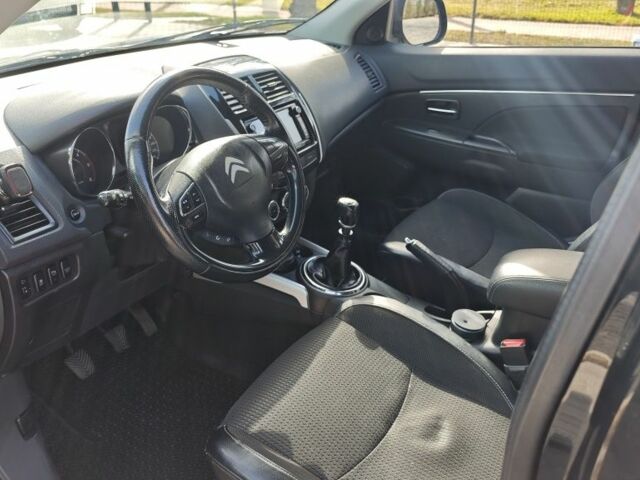 Ситроен С4 Аиркросс 2014 в Ровно на Automoto.ua Черный Ситроен С4 Аиркросс, объемом двигателя 1.8 л и пробегом 270 тыс. км за 10800 $, фото 18 на Automoto.ua