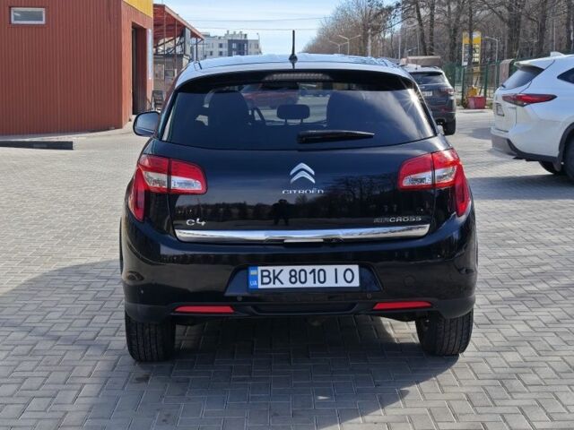 Ситроен С4 Аиркросс 2014 в Ровно на Automoto.ua Черный Ситроен С4 Аиркросс, объемом двигателя 1.8 л и пробегом 270 тыс. км за 10800 $, фото 6 на Automoto.ua