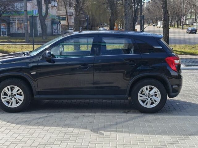 Ситроен С4 Аиркросс 2014 в Ровно на Automoto.ua Черный Ситроен С4 Аиркросс, объемом двигателя 1.8 л и пробегом 270 тыс. км за 10800 $, фото 4 на Automoto.ua