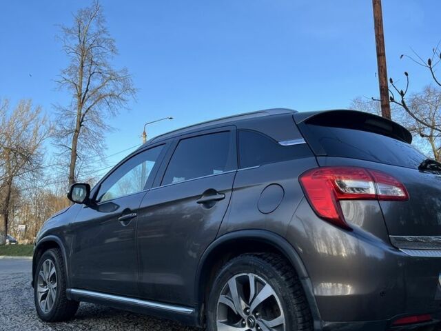 Коричневый Ситроен С4 Аиркросс, объемом двигателя 1.8 л и пробегом 252 тыс. км за 13000 $, фото 13 на Automoto.ua