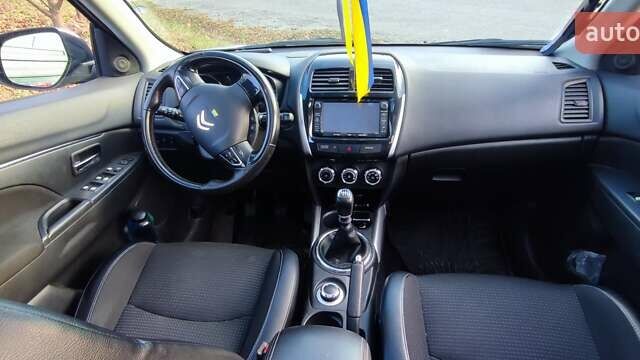 Коричневый Ситроен С4 Аиркросс, объемом двигателя 1.6 л и пробегом 99 тыс. км за 13498 $, фото 9 на Automoto.ua