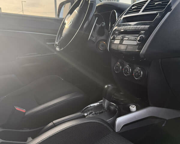 Красный Ситроен С4 Аиркросс, объемом двигателя 2 л и пробегом 148 тыс. км за 12200 $, фото 8 на Automoto.ua