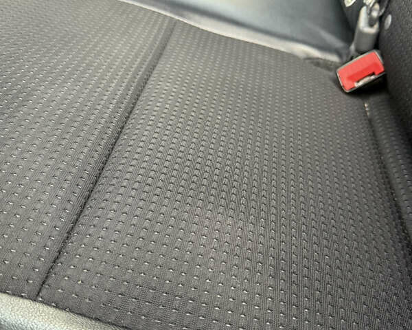 Красный Ситроен С4 Аиркросс, объемом двигателя 2 л и пробегом 148 тыс. км за 12200 $, фото 9 на Automoto.ua