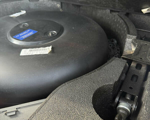 Красный Ситроен С4 Аиркросс, объемом двигателя 2 л и пробегом 148 тыс. км за 12200 $, фото 7 на Automoto.ua