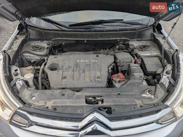 Серый Ситроен С4 Аиркросс, объемом двигателя 1.8 л и пробегом 186 тыс. км за 9950 $, фото 53 на Automoto.ua