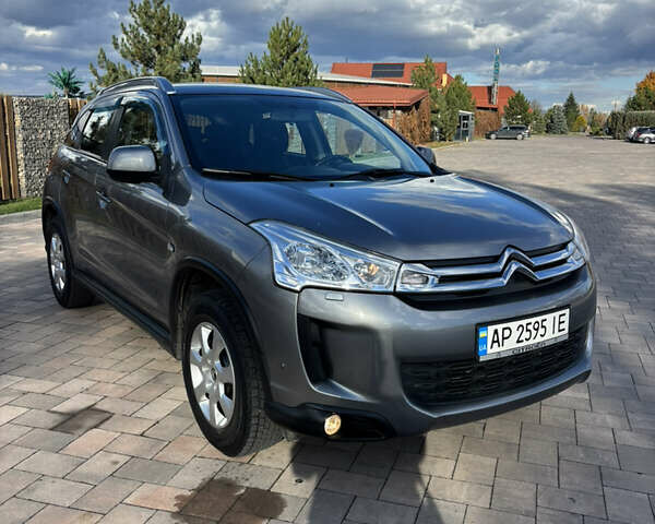 Серый Ситроен С4 Аиркросс, объемом двигателя 2 л и пробегом 115 тыс. км за 10700 $, фото 9 на Automoto.ua