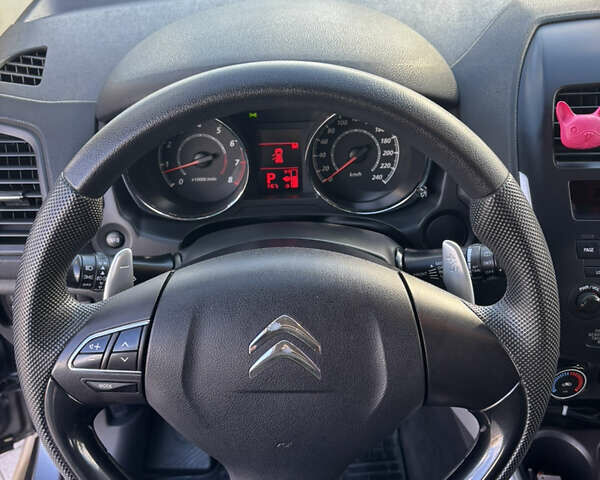 Серый Ситроен С4 Аиркросс, объемом двигателя 2 л и пробегом 115 тыс. км за 10700 $, фото 19 на Automoto.ua