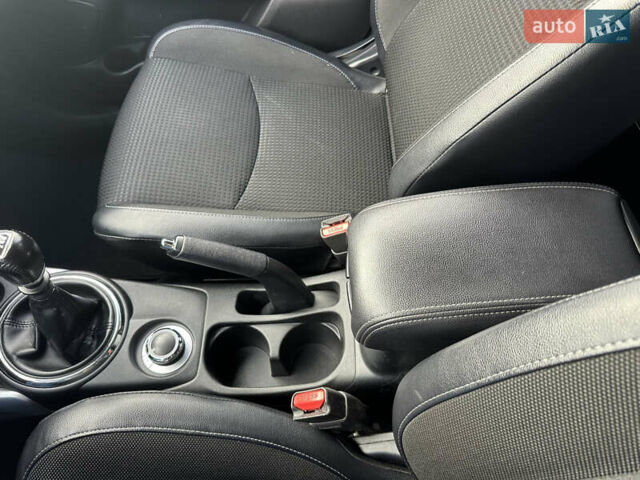 Сірий Сітроен С4 Аіркросс, об'ємом двигуна 1.6 л та пробігом 206 тис. км за 12300 $, фото 57 на Automoto.ua
