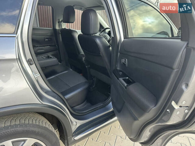 Сірий Сітроен С4 Аіркросс, об'ємом двигуна 1.6 л та пробігом 206 тис. км за 12300 $, фото 60 на Automoto.ua