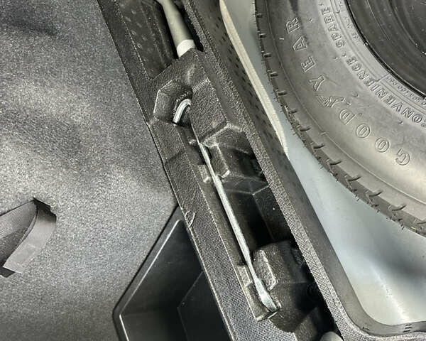 Сірий Сітроен С4 Аіркросс, об'ємом двигуна 1.6 л та пробігом 206 тис. км за 12300 $, фото 75 на Automoto.ua