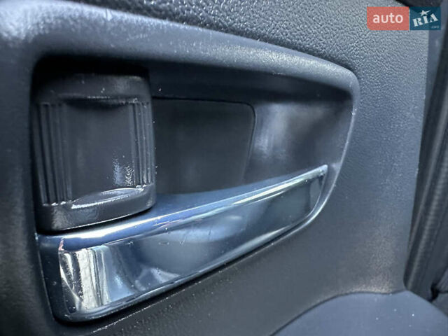 Серый Ситроен С4 Аиркросс, объемом двигателя 1.6 л и пробегом 192 тыс. км за 11999 $, фото 124 на Automoto.ua