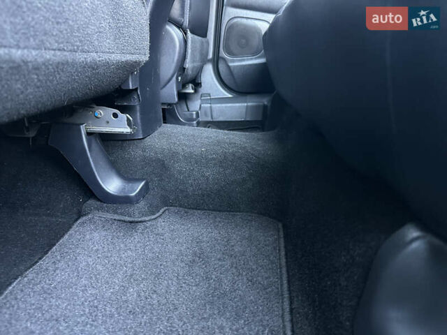 Серый Ситроен С4 Аиркросс, объемом двигателя 1.6 л и пробегом 192 тыс. км за 11999 $, фото 128 на Automoto.ua