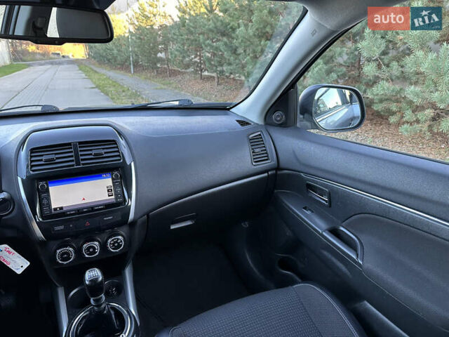 Серый Ситроен С4 Аиркросс, объемом двигателя 1.6 л и пробегом 192 тыс. км за 11999 $, фото 138 на Automoto.ua